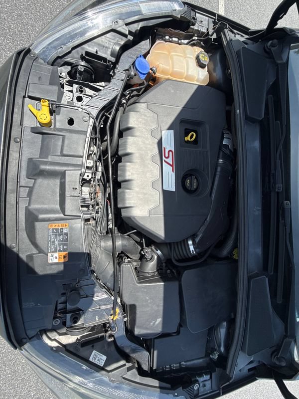 Used 2018 Ford Focus ST FWD image 26