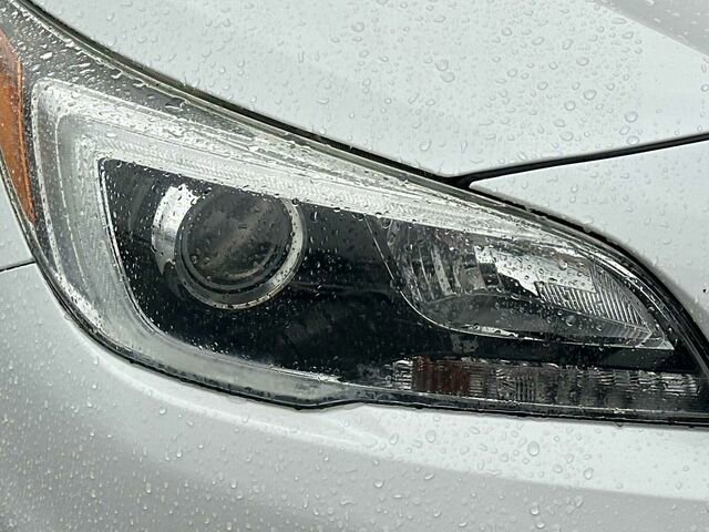 Used 2017 Subaru Outback 2.5i Touring image 32