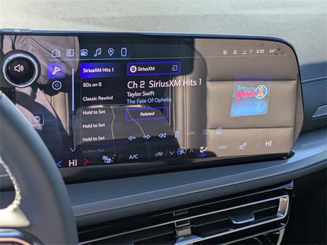 New 2026 Chevrolet Traverse LT image 17