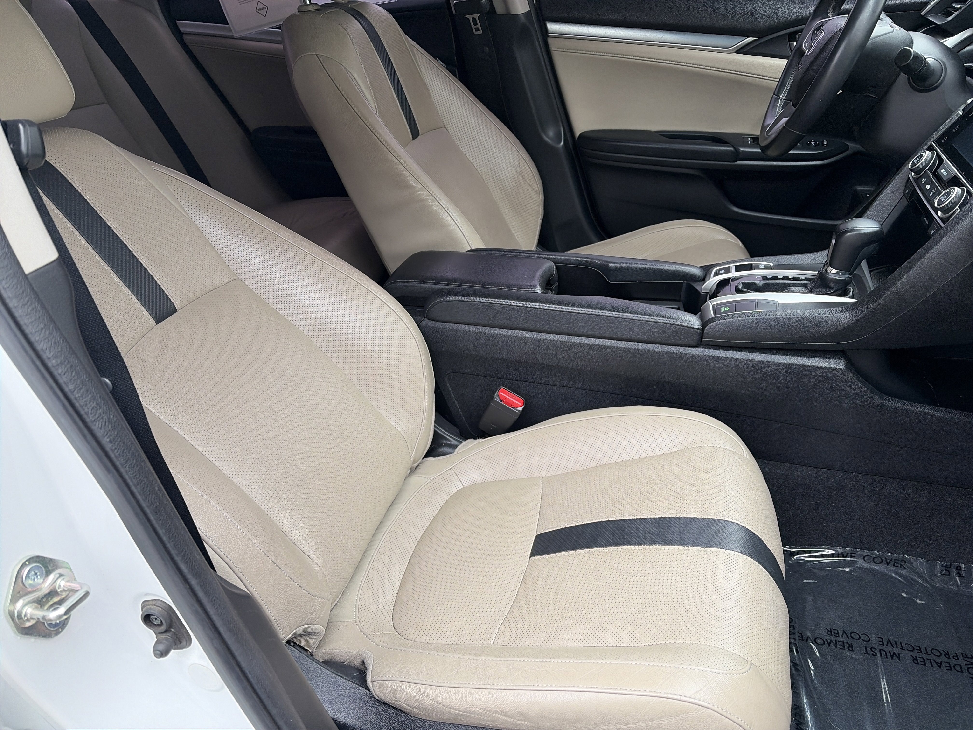Used 2016 Honda Civic Touring image 25
