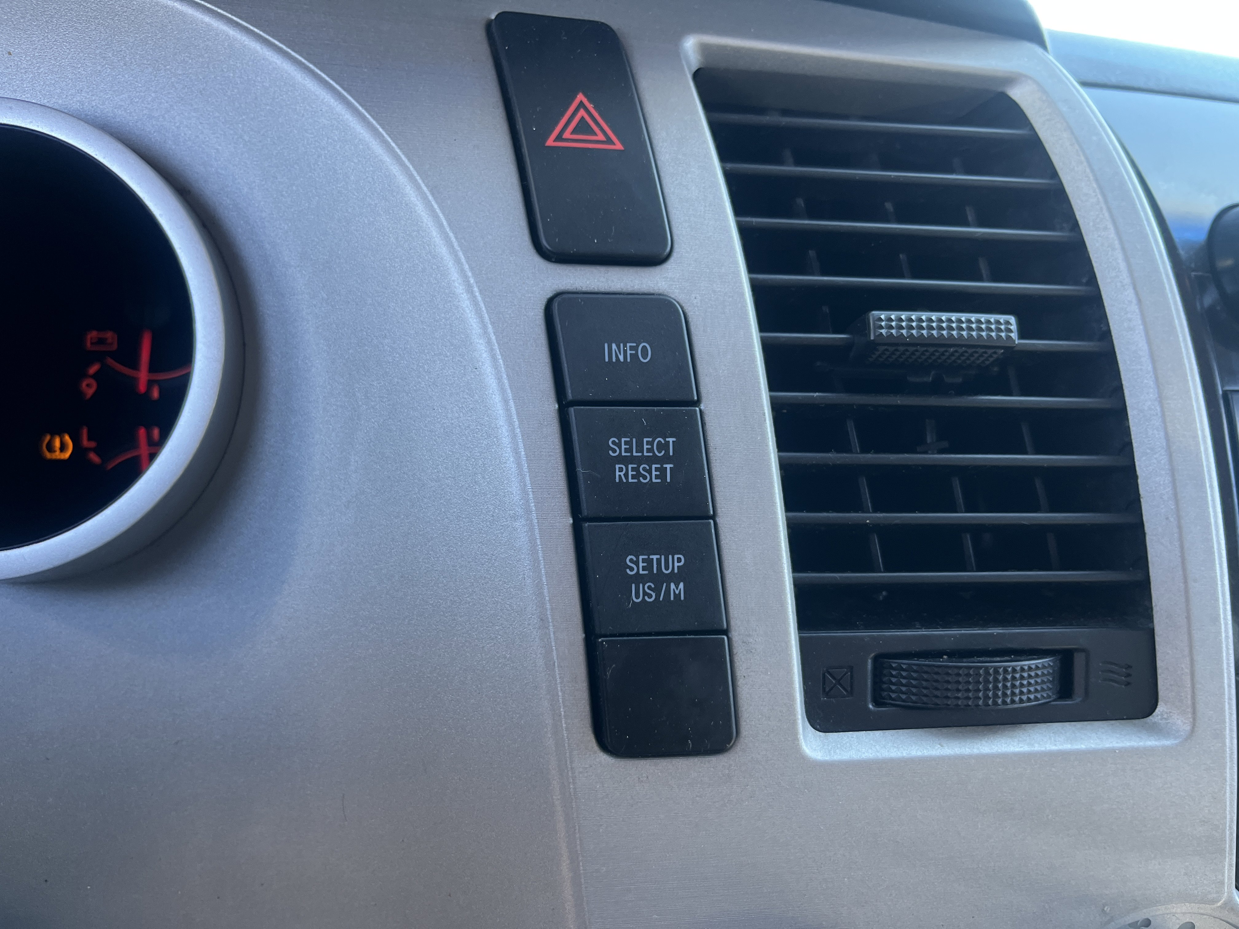 Used 2008 Toyota Sequoia SR5 image 18