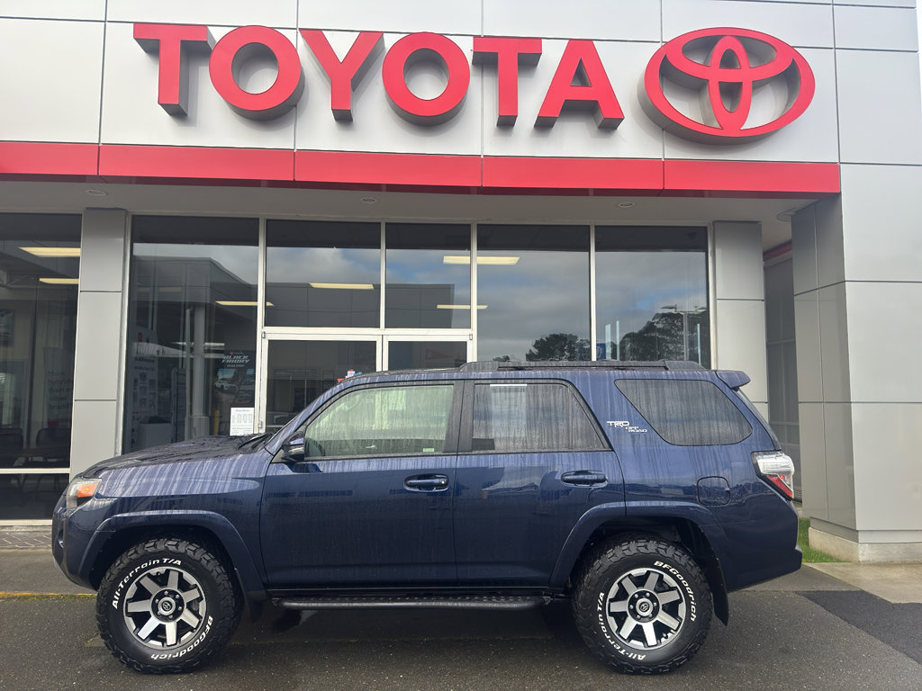 Used 2021 Toyota 4Runner TRD Off-Road Premium image 2