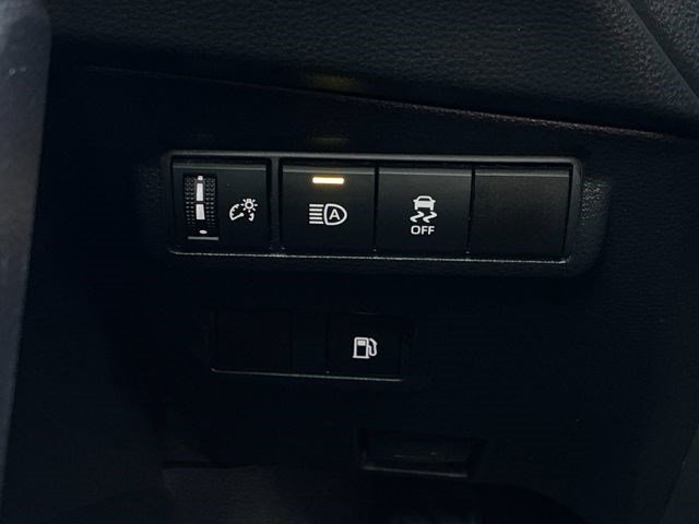 Certified 2024 Toyota Corolla Cross AWD Hybrid image 26