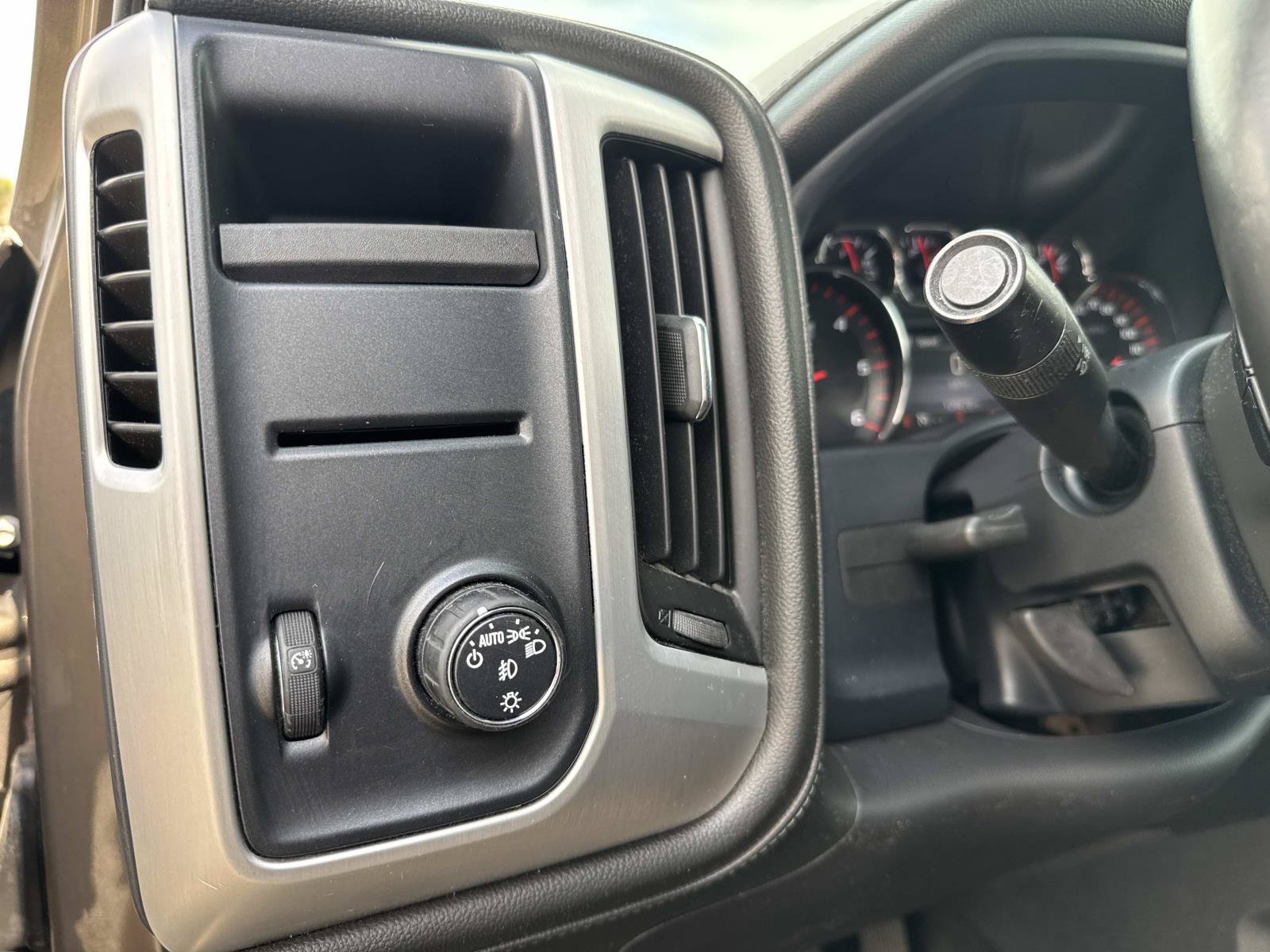 Used 2015 GMC Sierra 1500 SLE w/ SLE Value Package RWD image 37