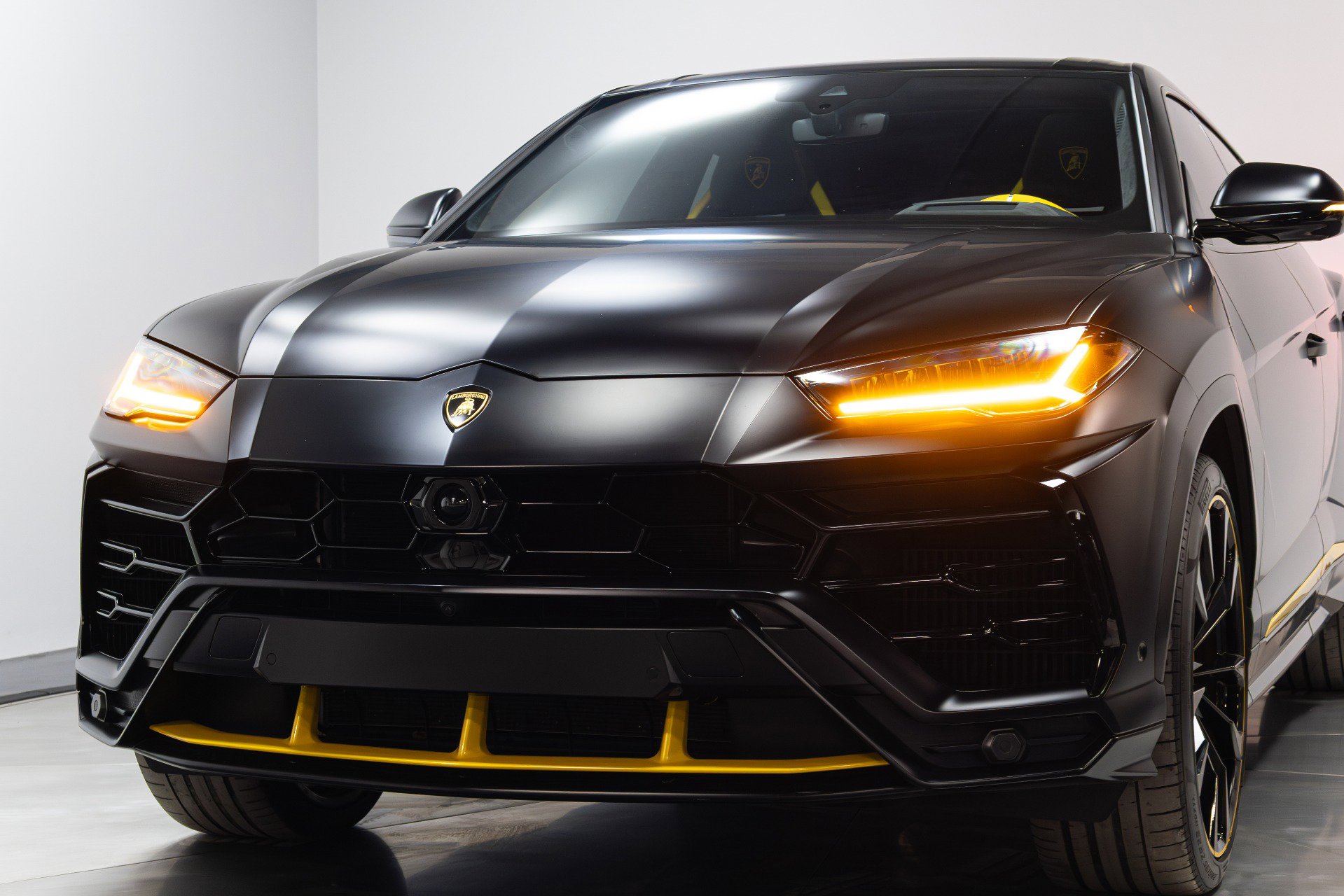 Used 2022 Lamborghini Urus image 81