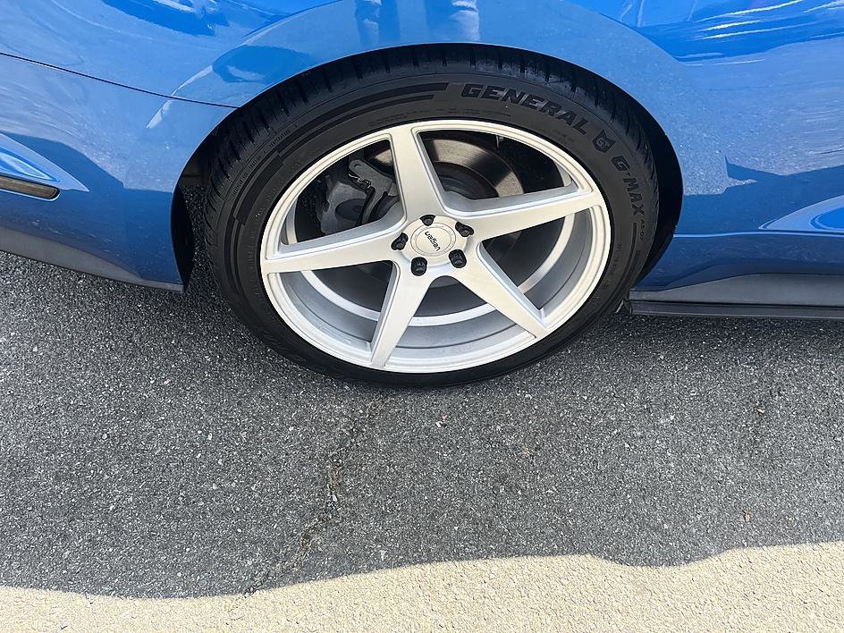 Used 2019 Ford Mustang GT Premium w/ Equipment Group 401A image 12
