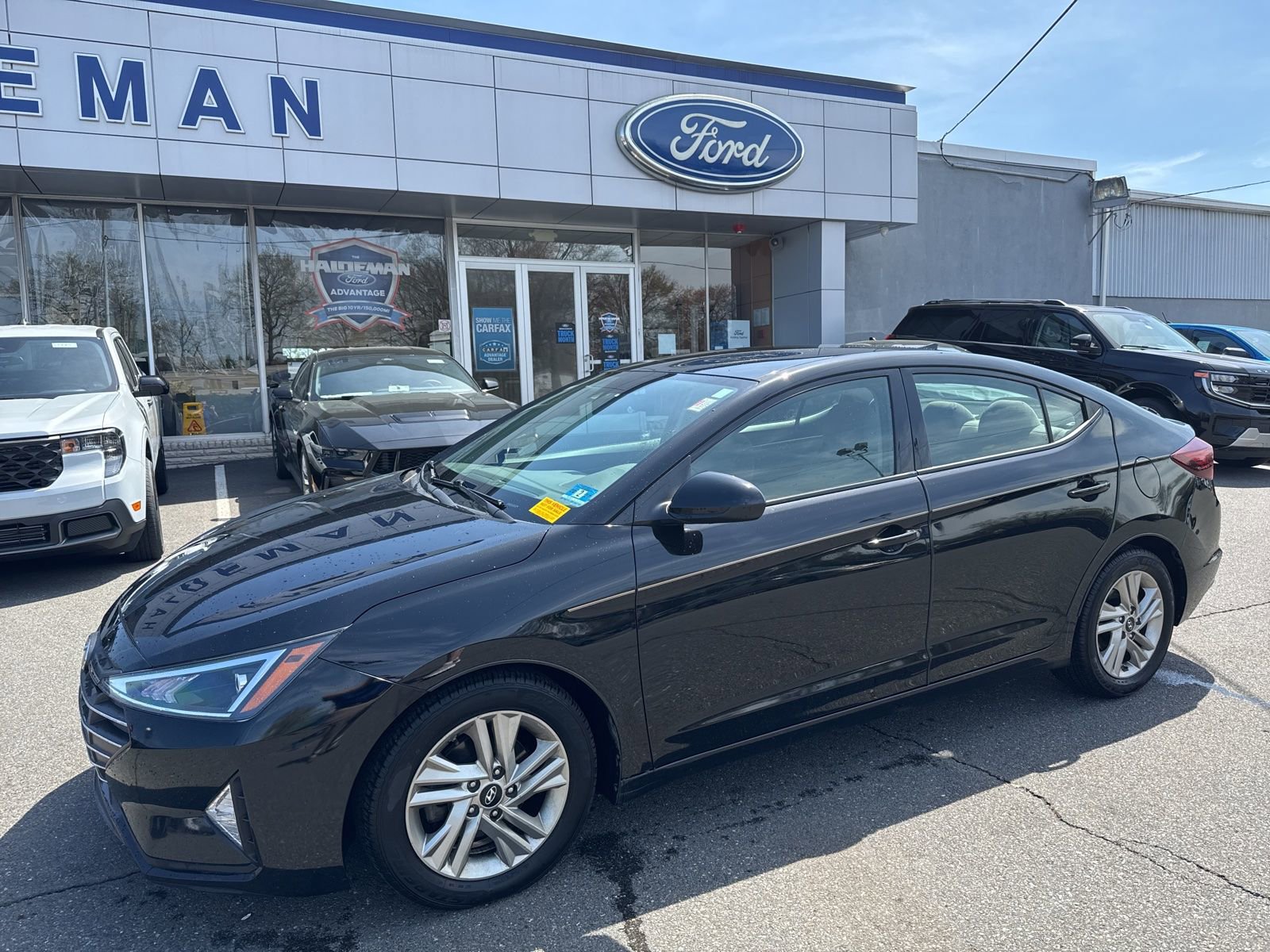 Used 2020 Hyundai Elantra SEL image 1