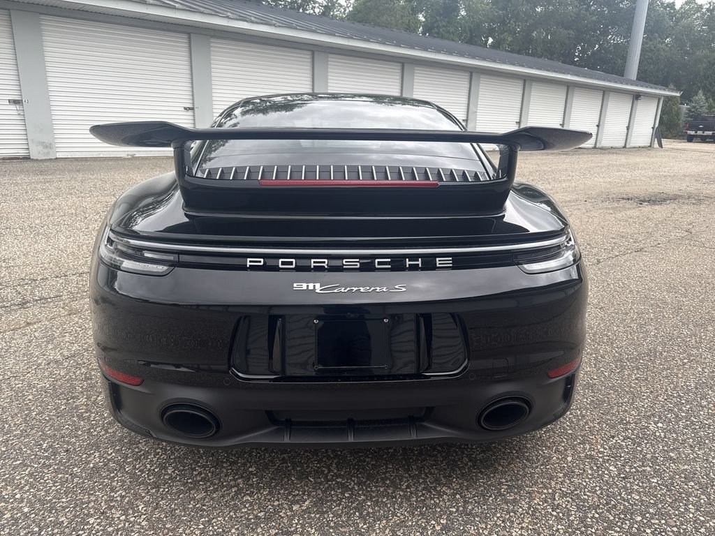 Used 2024 Porsche 911 Carrera S RWD image 4