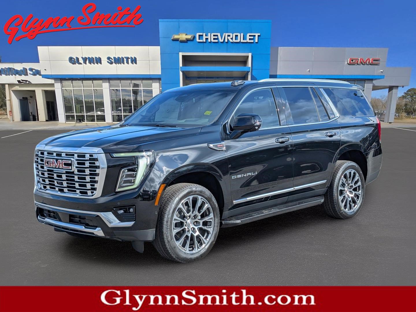 Used 2025 GMC Yukon Denali image 1