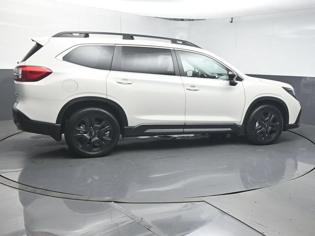 Used 2024 Subaru Ascent Limited AWD/4WD image 8