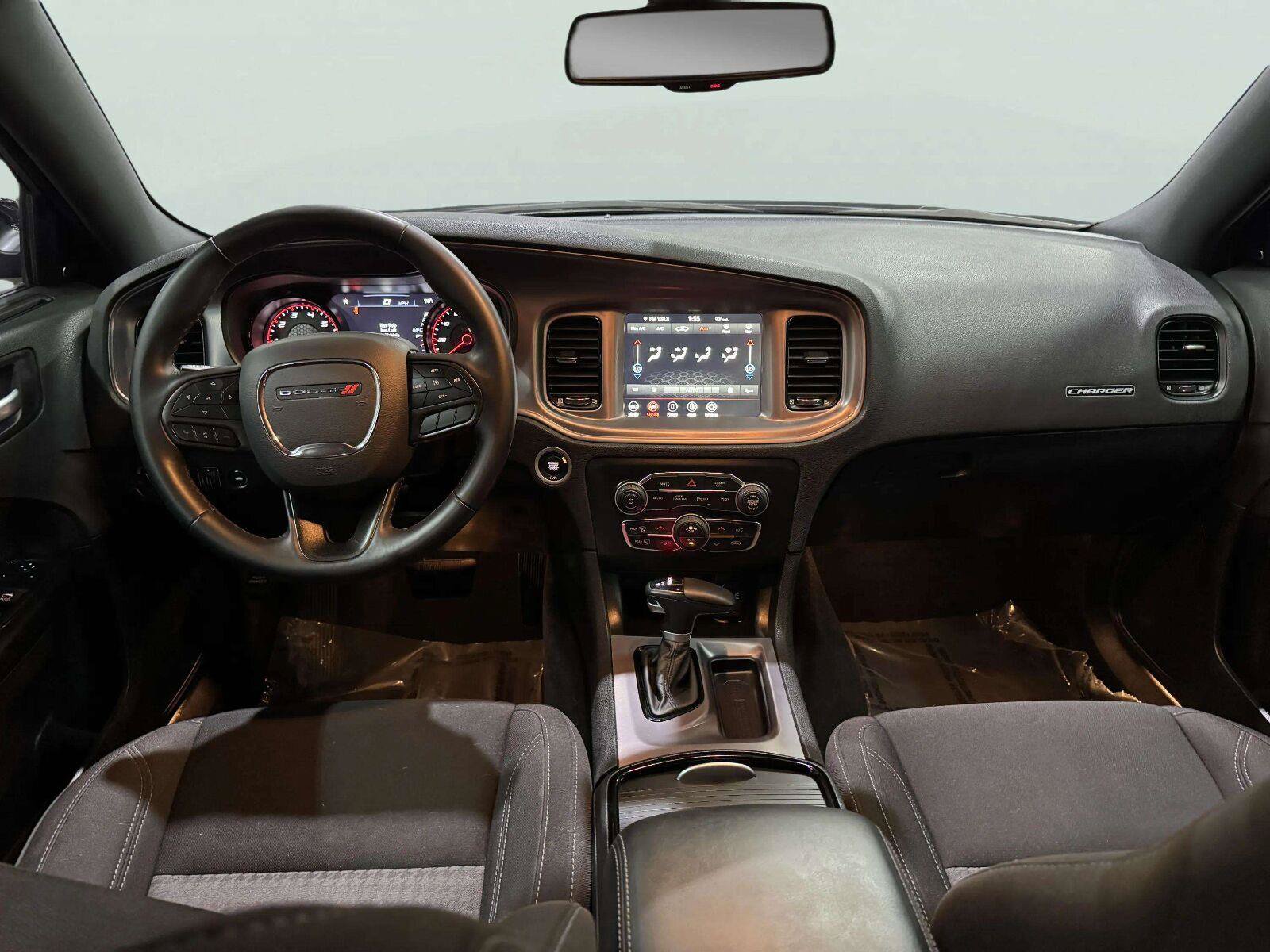 Used 2023 Dodge Charger SXT w/ Blacktop Package AWD/4WD image 35