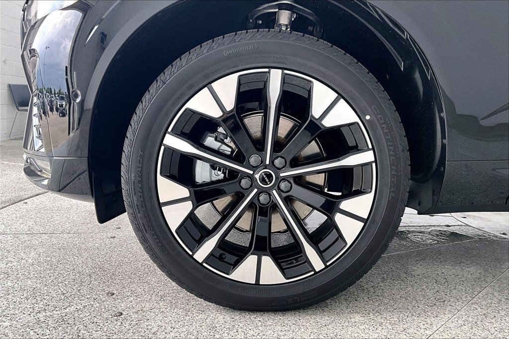New 2026 Volvo XC60 B5 Plus w/ Climate Package AWD/4WD image 29