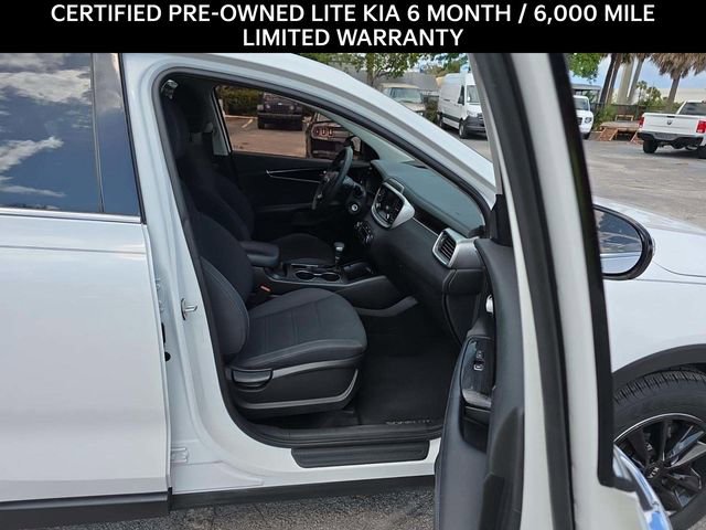 Certified 2019 Kia Sorento LX image 9