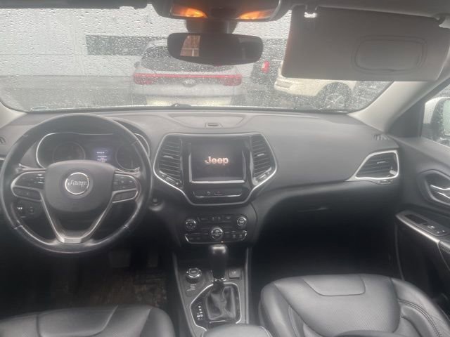 Used 2020 Jeep Cherokee Limited AWD/4WD image 23