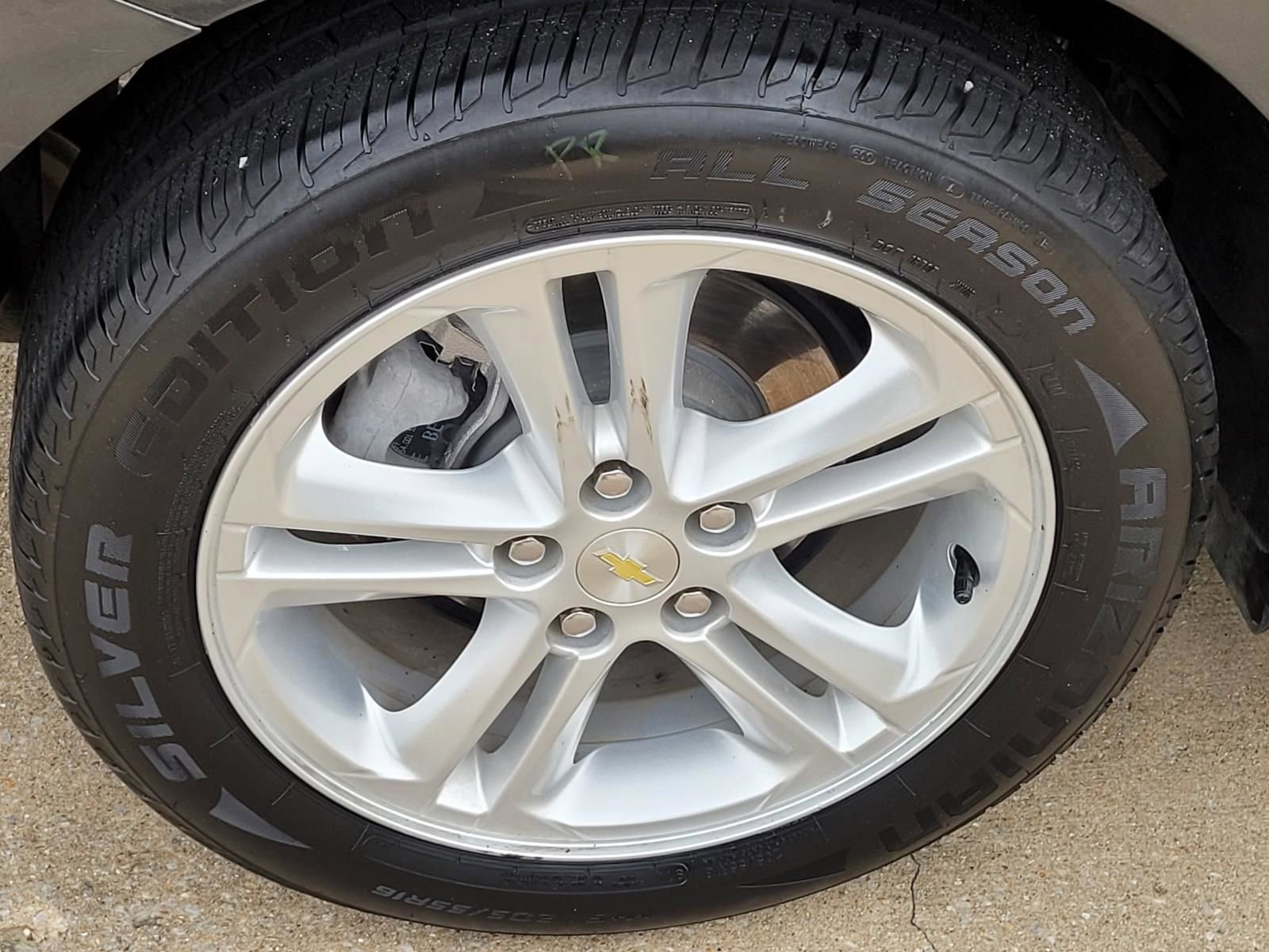 Used 2018 Chevrolet Cruze LT w/ Convenience Package FWD image 6