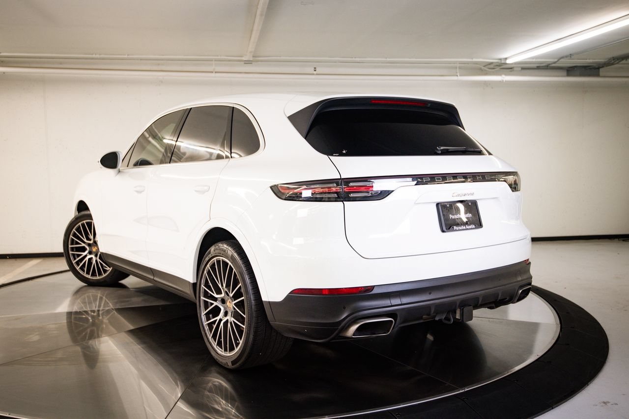 Certified 2023 Porsche Cayenne AWD/4WD image 3