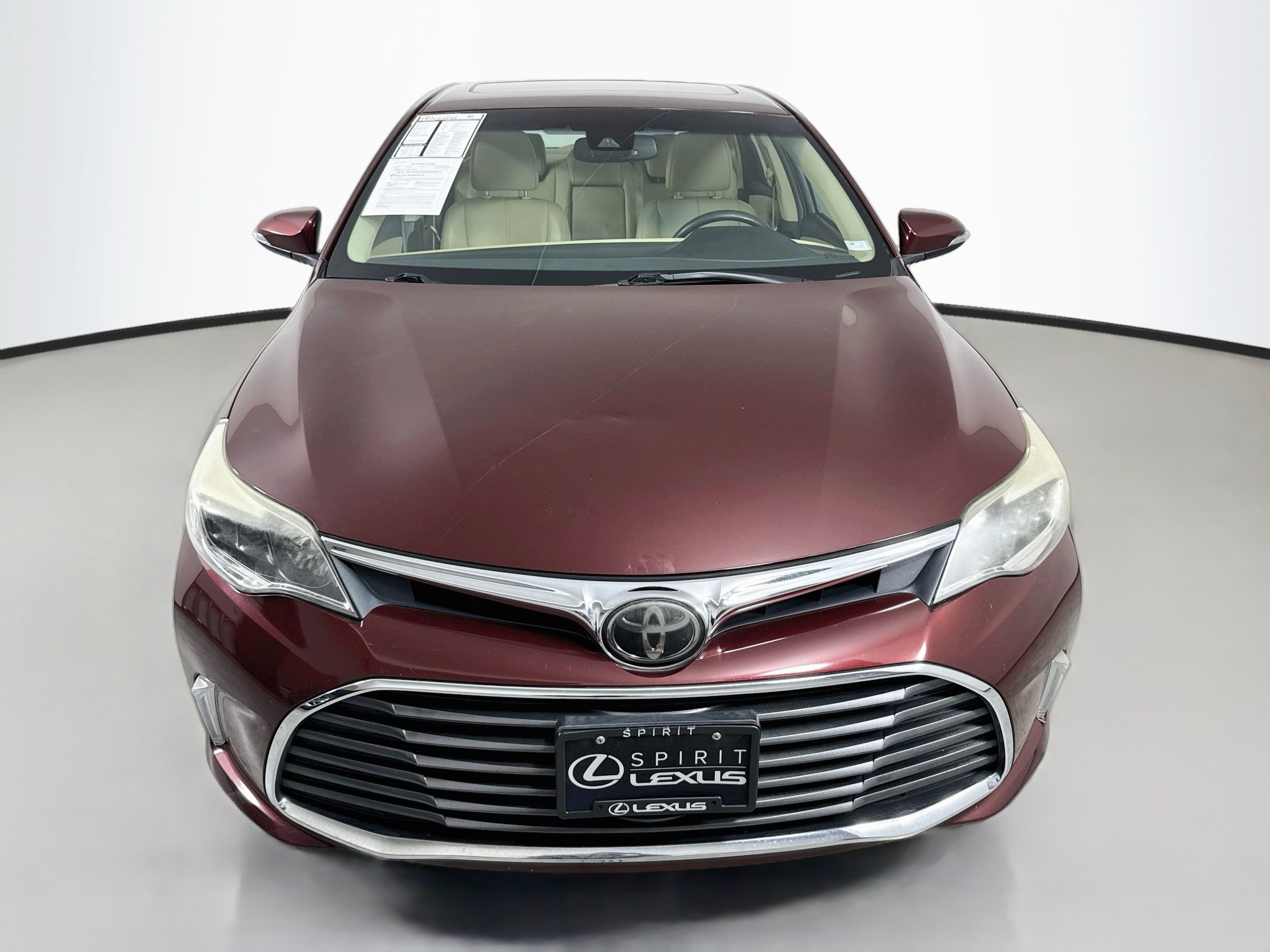 Used 2018 Toyota Avalon XLE Premium w/ Carpet Mat Package FWD image 2