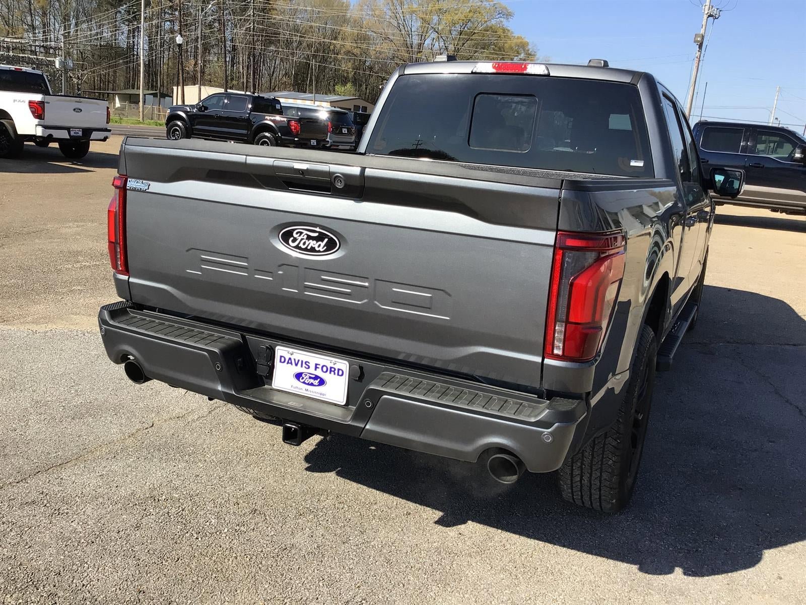 New 2026 Ford F150 Lariat w/ Equipment Group 501A Mid image 9