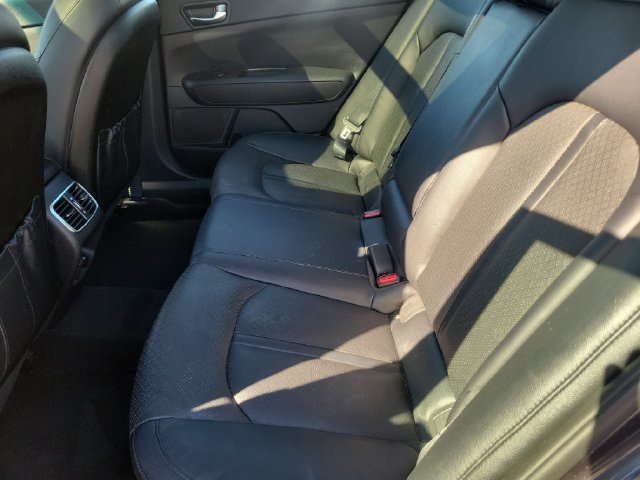 Used 2018 Kia Optima EX w/ Premium Package FWD image 11