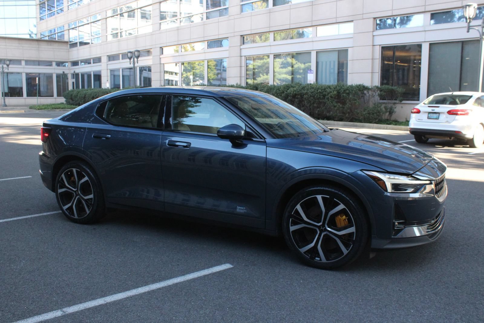 Used 2021 Polestar Polestar 2 w/ Performance Package AWD/4WD image 2