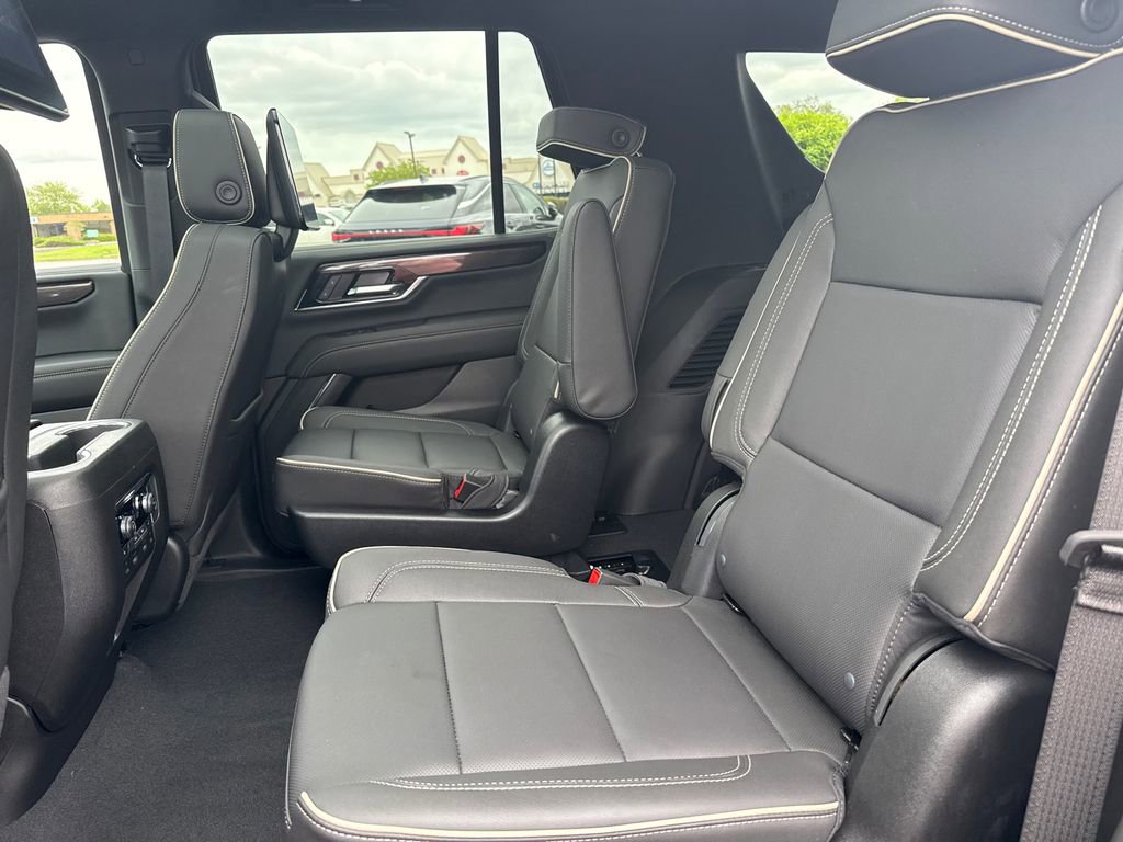 Certified 2026 GMC Yukon Elevation w/ Elevation Premium Package AWD/4WD image 35