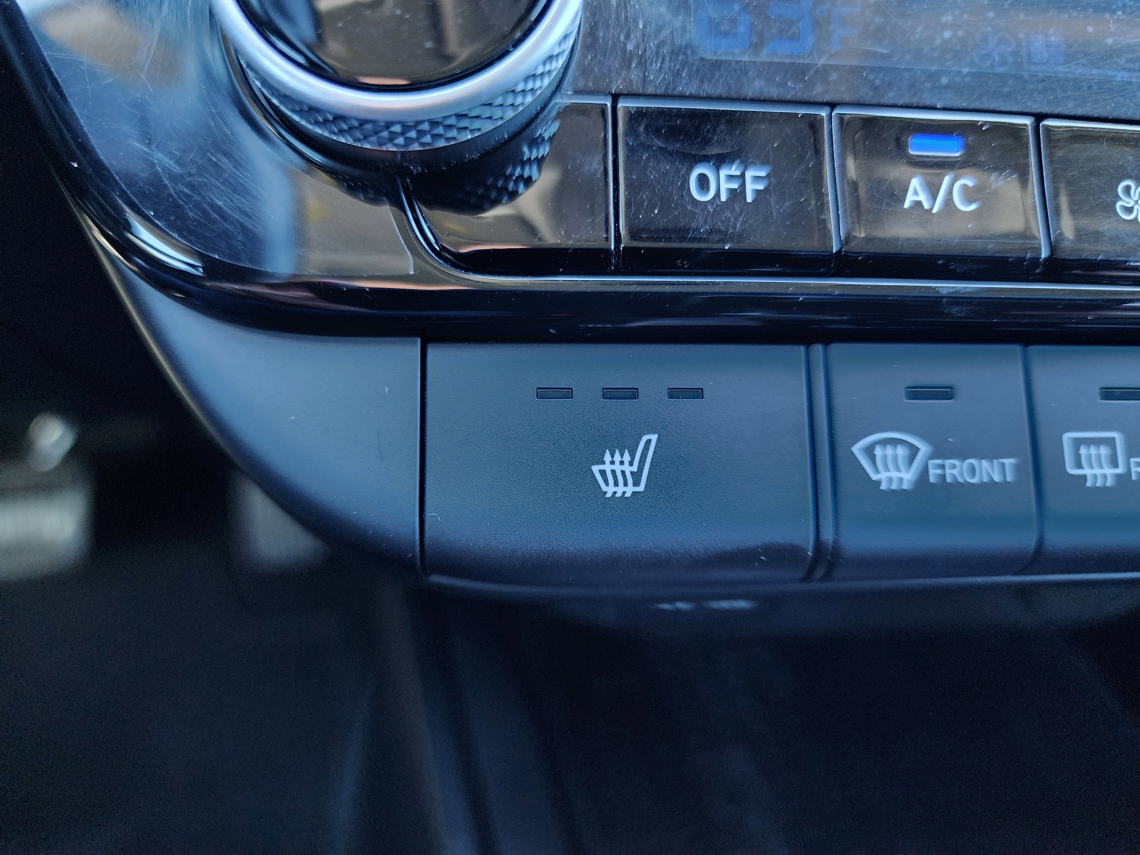 Used 2021 Hyundai Elantra Limited image 26