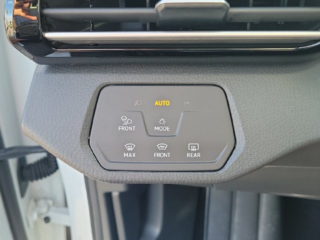 Certified 2023 Volkswagen ID.4 Pro S AWD/4WD image 30