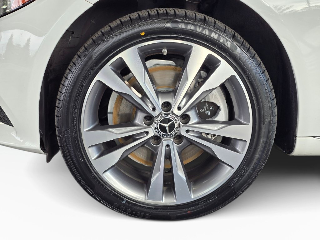 Used 2020 Mercedes-Benz C 300 4MATIC Sedan image 11