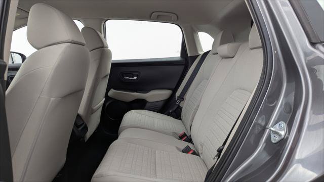 Used 2025 Honda HR-V LX image 17