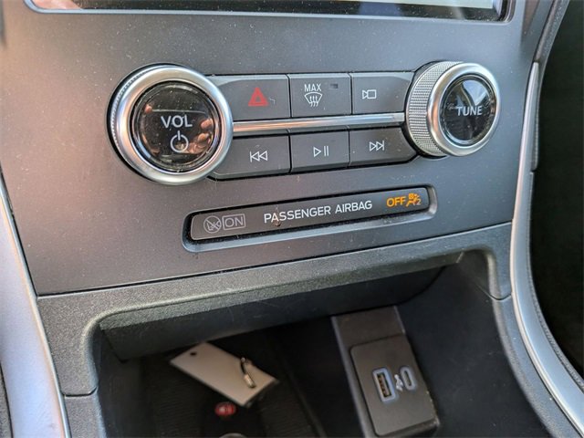 Used 2024 Ford Edge SEL image 17