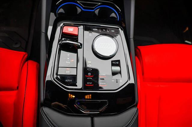 New 2026 BMW M5 w/ Executive Package image 18