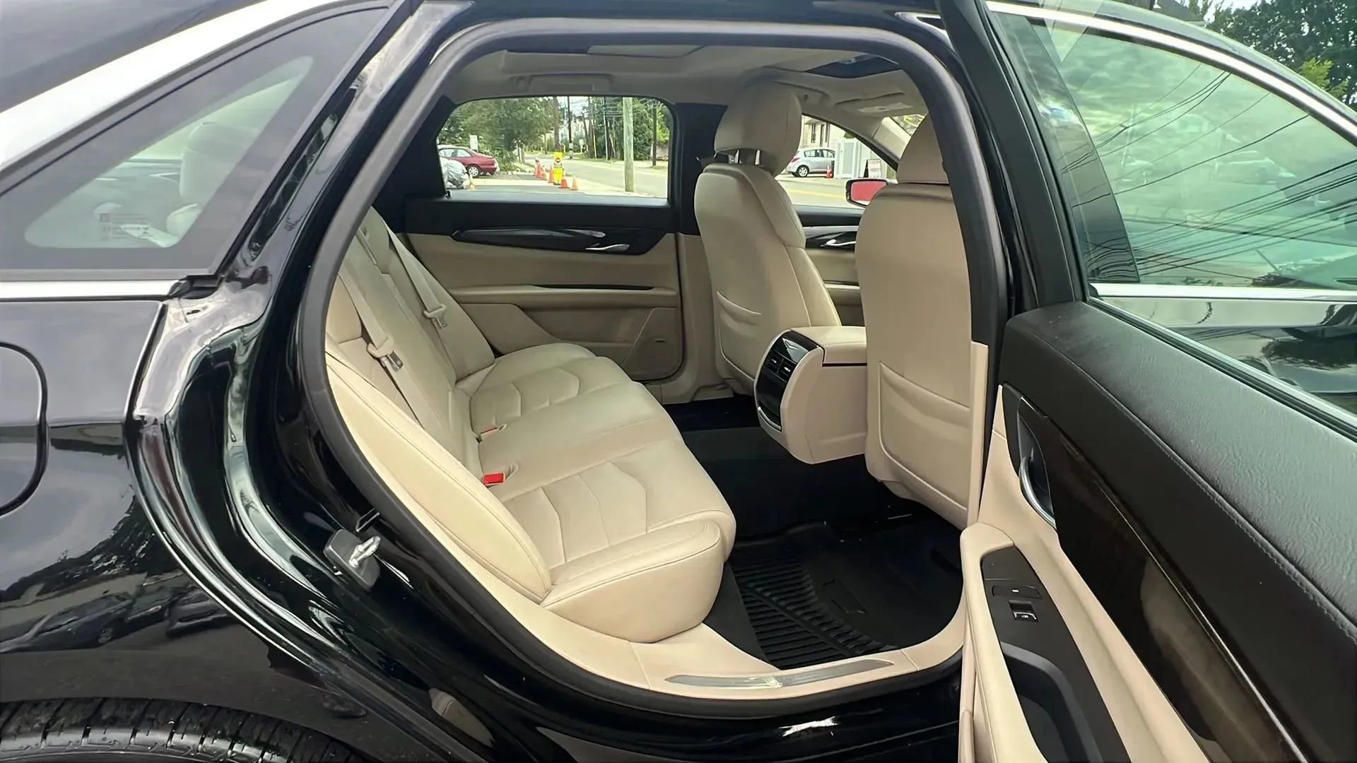 Used 2017 Cadillac CT6 3.6 AWD image 29