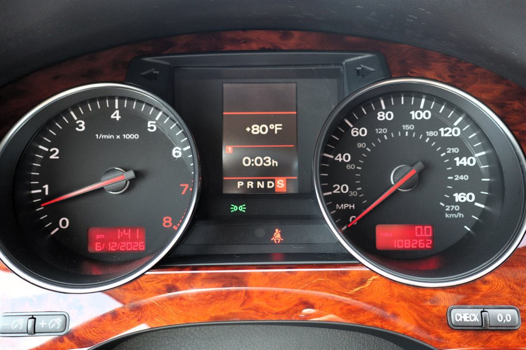 Used 2005 Audi A8 4.2 AWD/4WD image 28