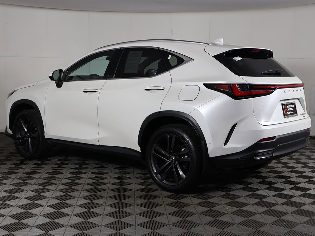 Used 2024 Lexus NX 450h+ AWD w/ Vision Package image 10