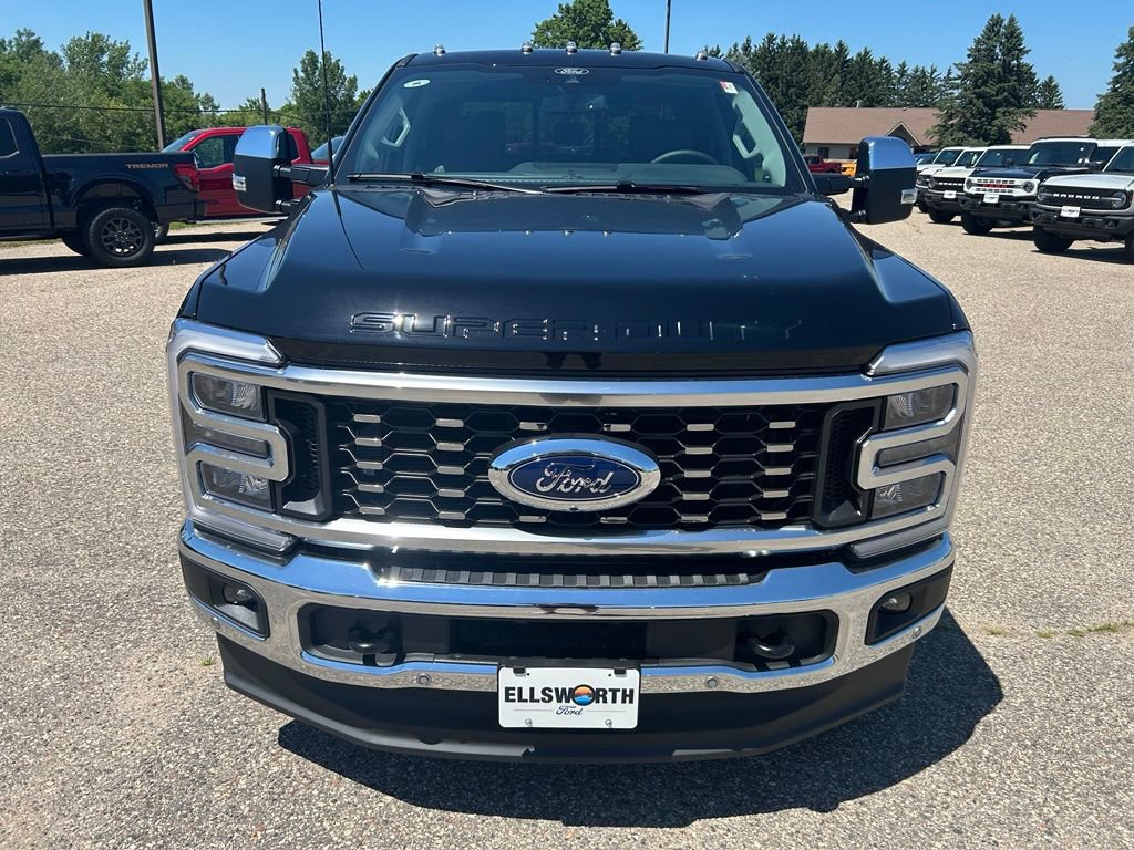 New 2026 Ford F350 Lariat w/ Lariat Premium Package AWD/4WD image 2