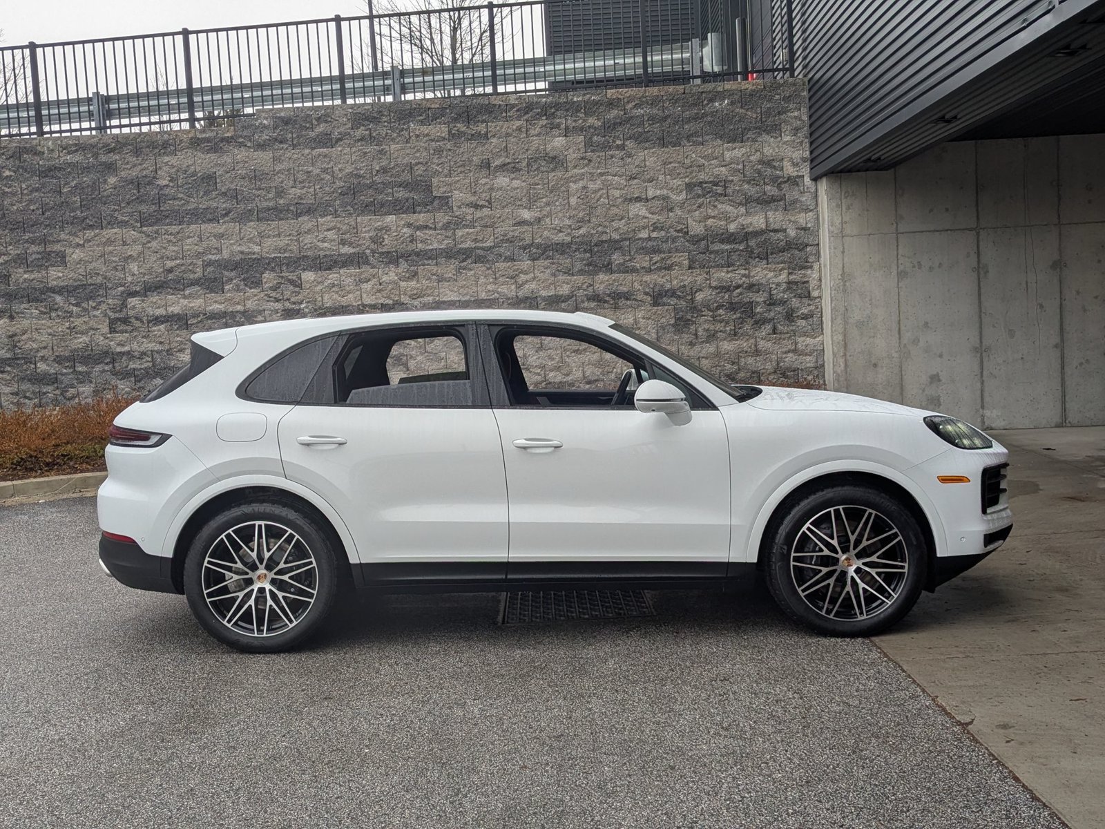 New 2026 Porsche Cayenne AWD/4WD image 8