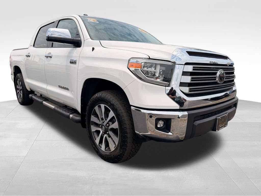 Used 2018 Toyota Tundra Limited w/ Limited Premium Package AWD/4WD image 8