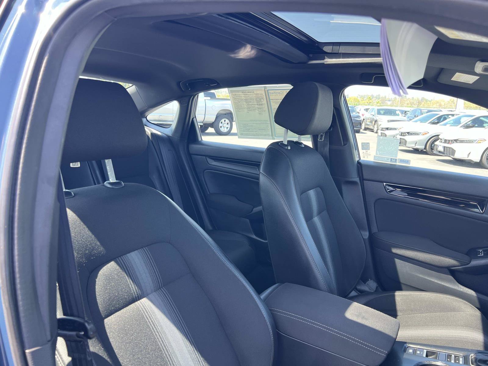 Certified 2025 Honda Civic Sport image 28