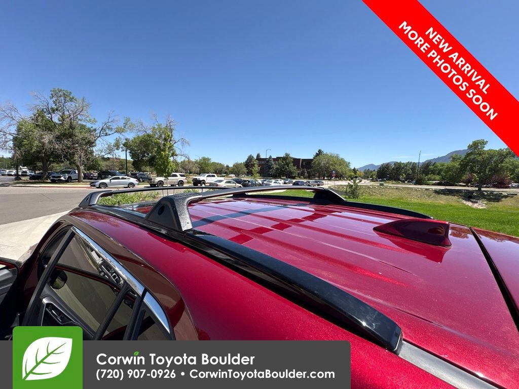 Used 2019 Toyota RAV4 Limited w/ Cold Weather Package AWD/4WD image 11