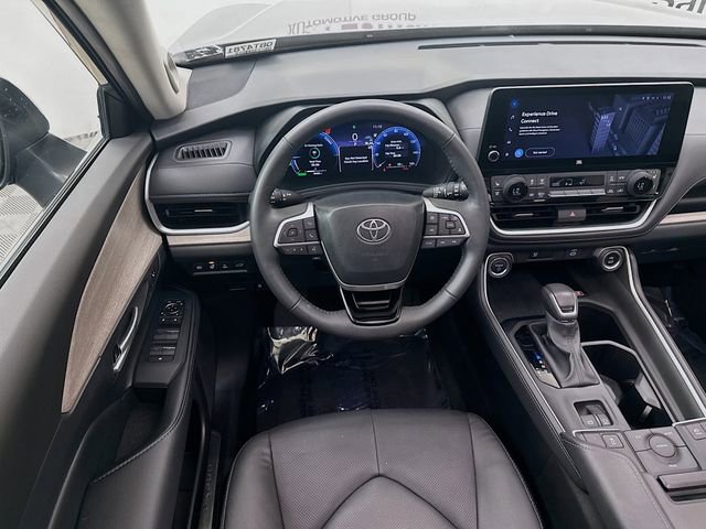 Used 2024 Toyota Grand Highlander Limited image 23