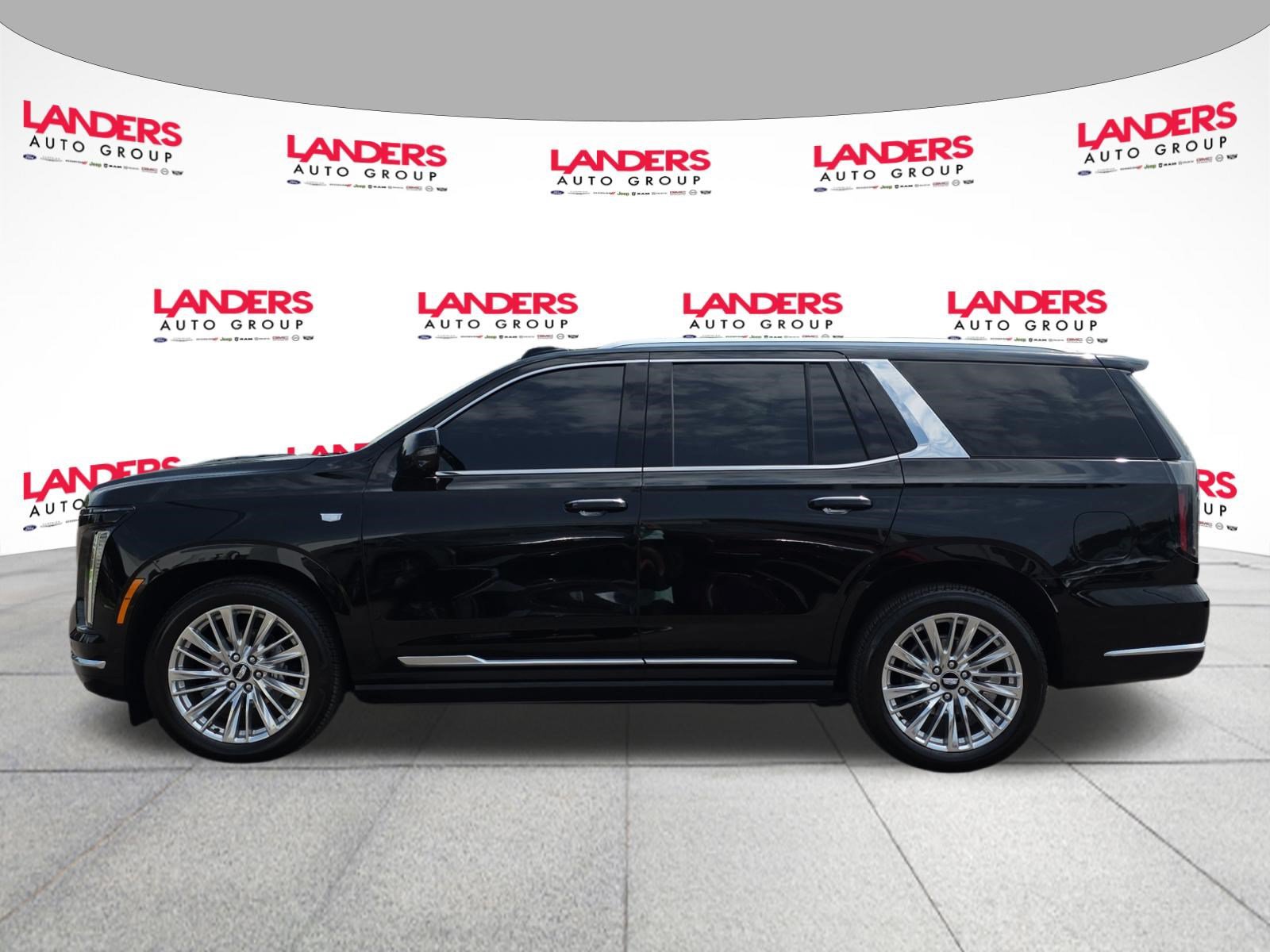 Used 2025 Cadillac Escalade Premium Luxury w/ Touring Package AWD/4WD image 6