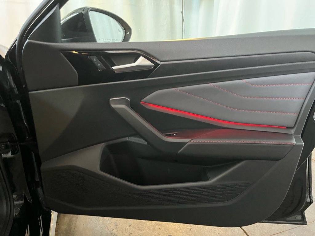 Certified 2025 Volkswagen Jetta GLI Autobahn w/ GLI Black Package FWD image 12