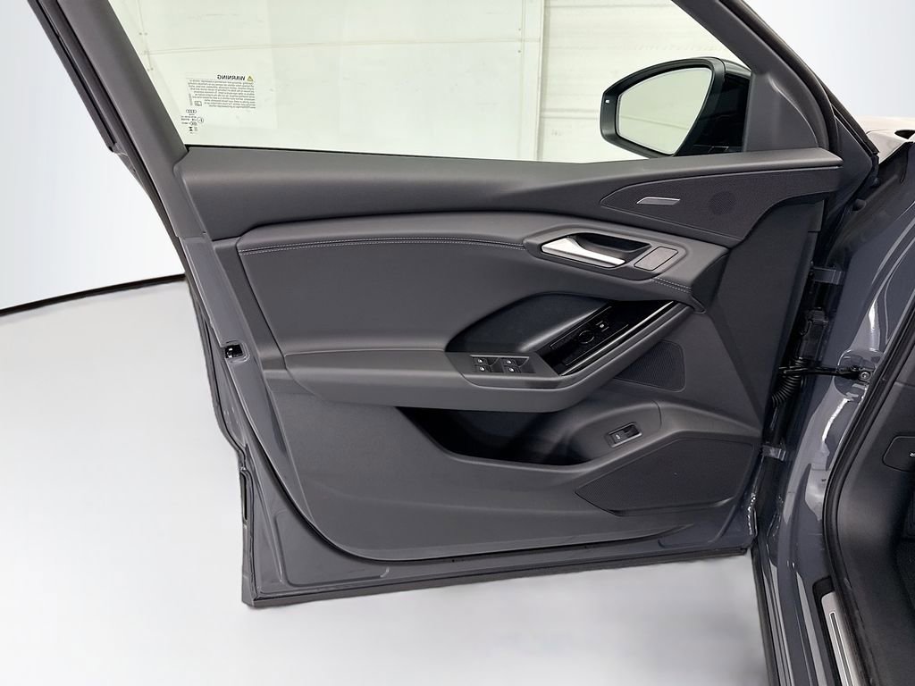 New 2027 Audi Q6 e-tron Premium Plus AWD/4WD image 24