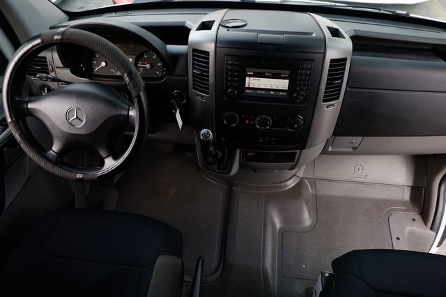 Used 2016 Mercedes-Benz Sprinter 2500 image 14