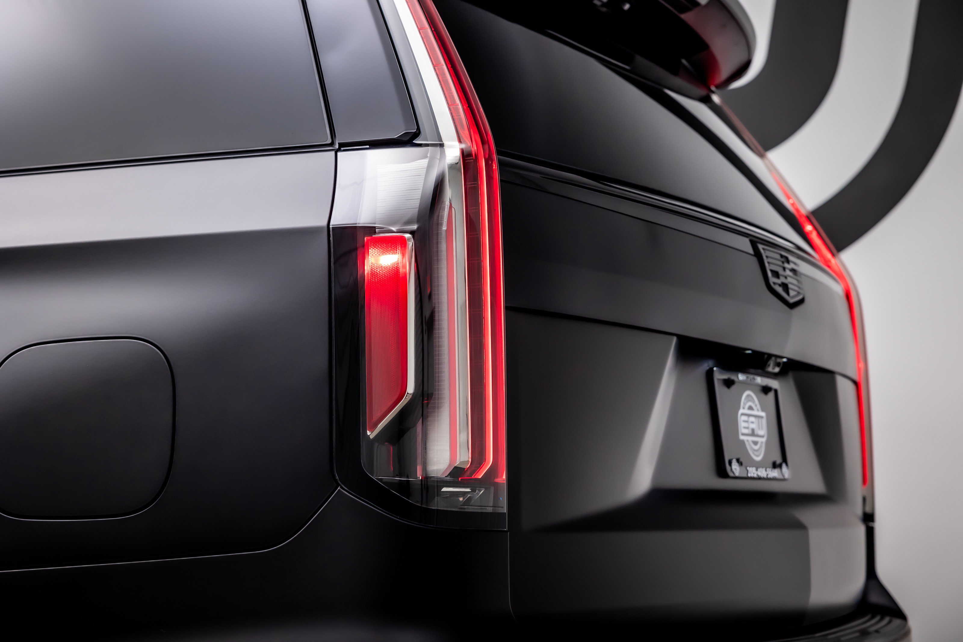 Used 2023 Cadillac Escalade Sport Platinum AWD/4WD image 13