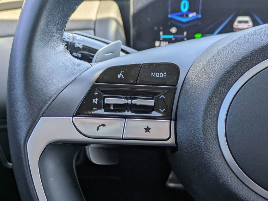 Used 2024 Hyundai Tucson Limited image 27