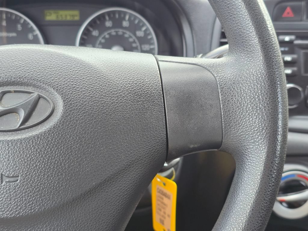 Used 2008 Hyundai Accent GS FWD image 26