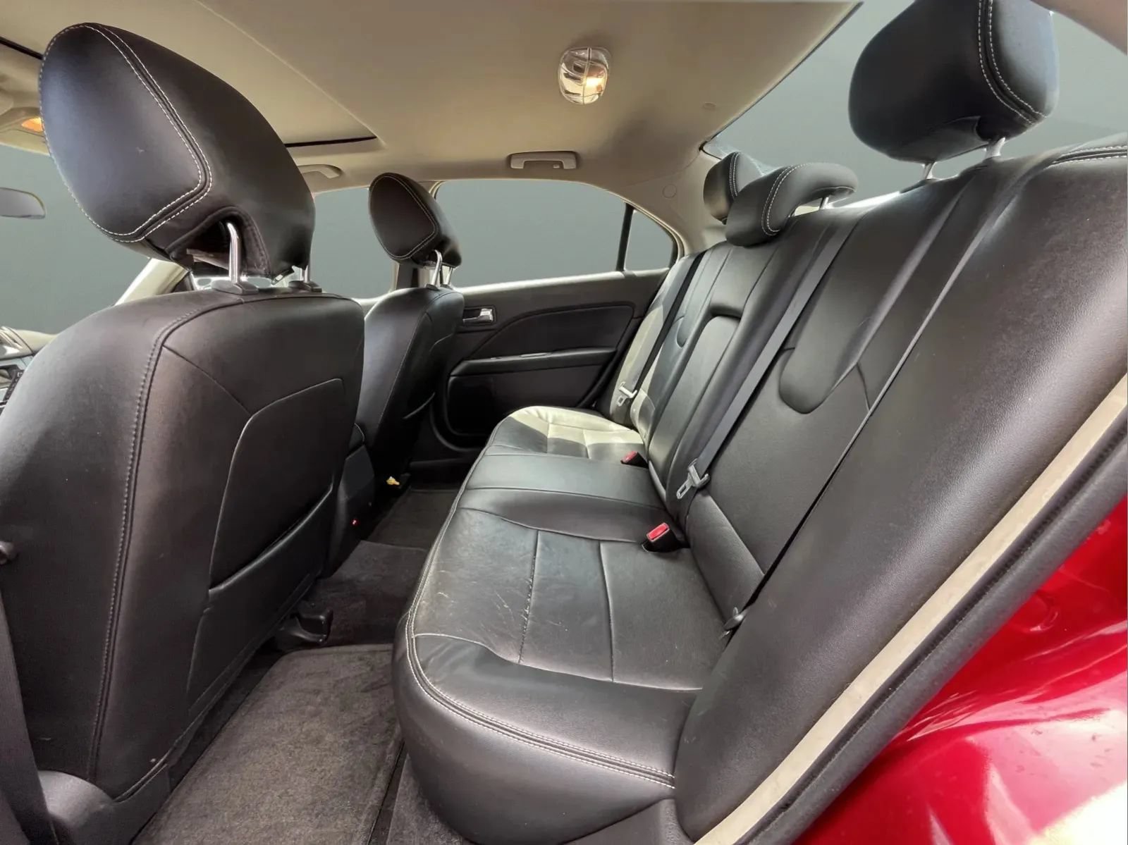 Used 2012 Ford Fusion SEL FWD image 15