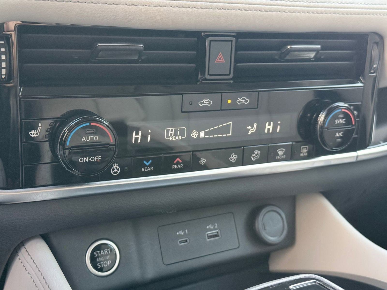 Used 2023 Nissan Rogue SL w/ SL Premium Package image 18