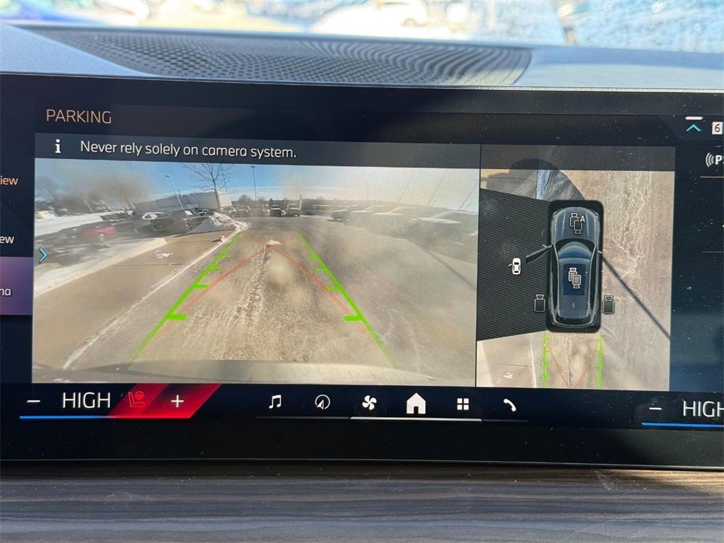 New 2026 BMW X5 xDrive50e w/ M Sport Package image 14